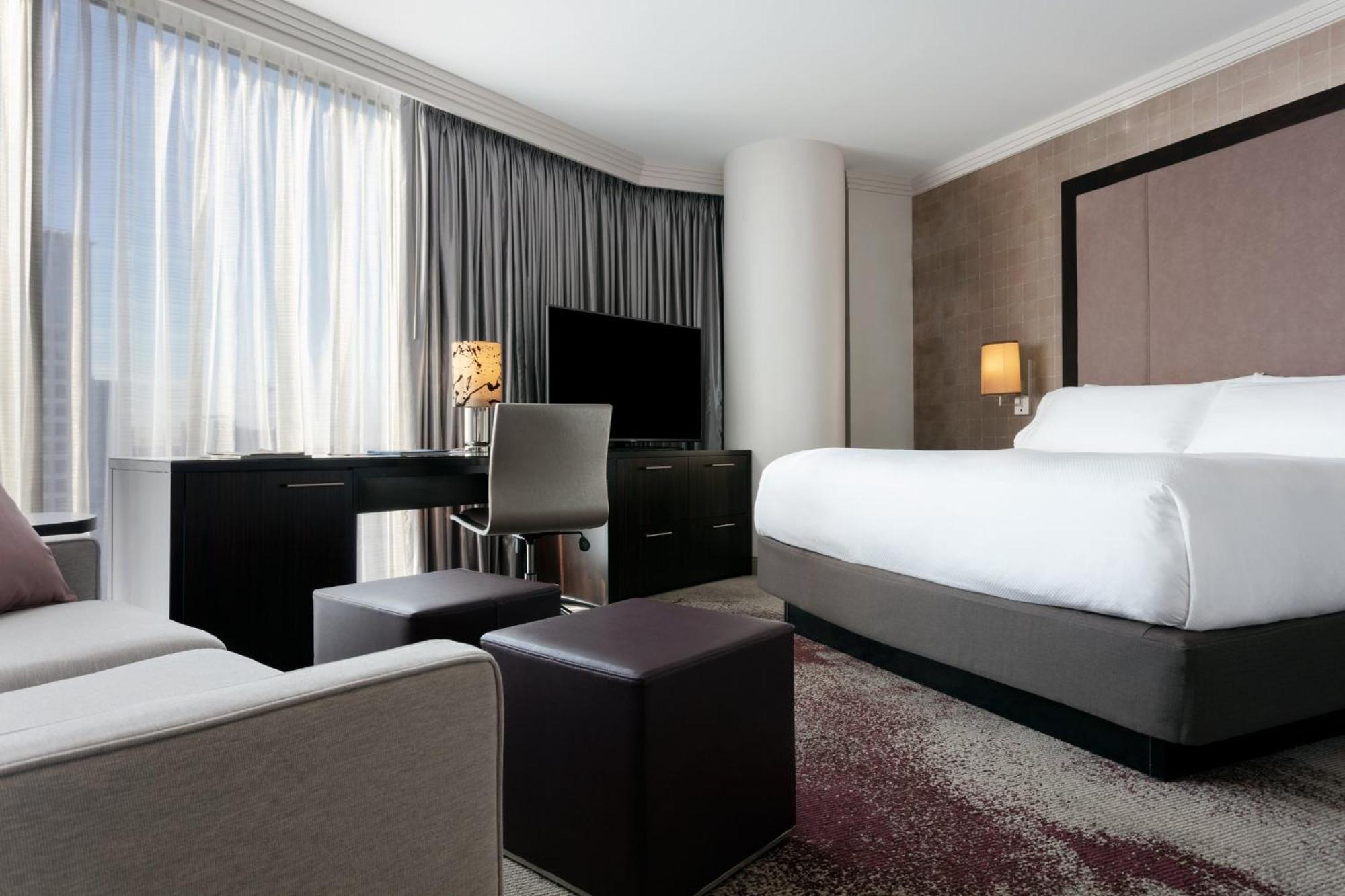 Loews Hotel 4*